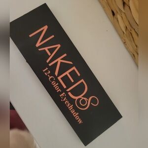 NAKED 12-Color Eyeshadow Palette